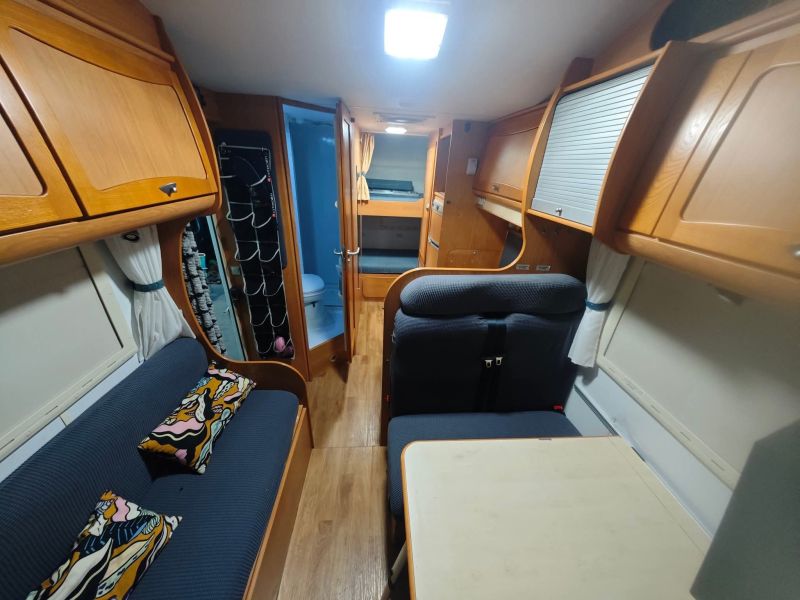 En venta Moncayo 437 Blanco 2005 León foto 8