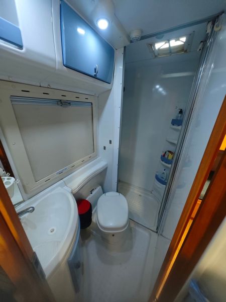 En venta Moncayo 437 Blanco 2005 León foto 17