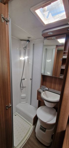 En venta Peugot Sprint  Blanco 2019 Sevilla foto 13