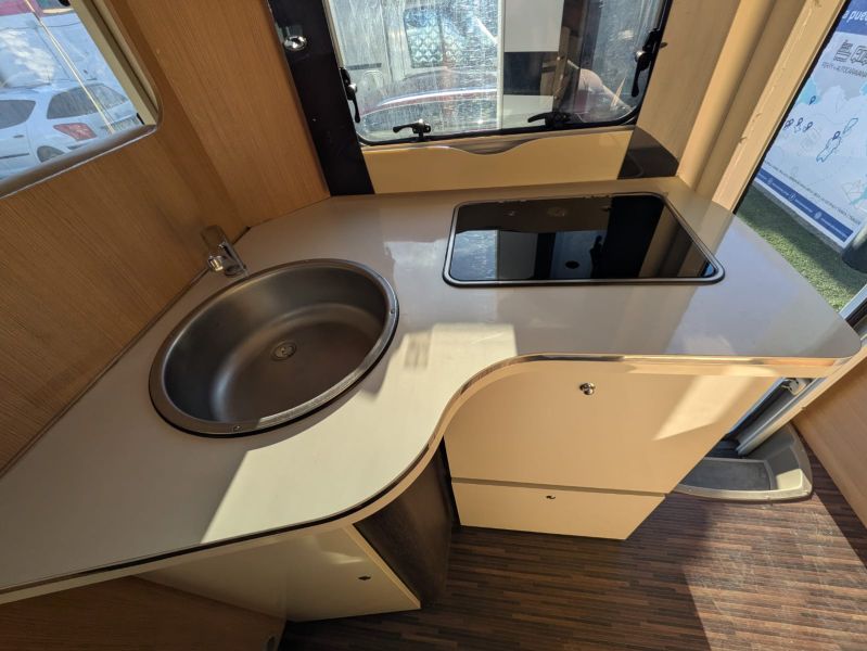 En venta Ford McLouis Glamys 222 *OFERTA FEBRERO* Blanco 2023 Málaga foto 8