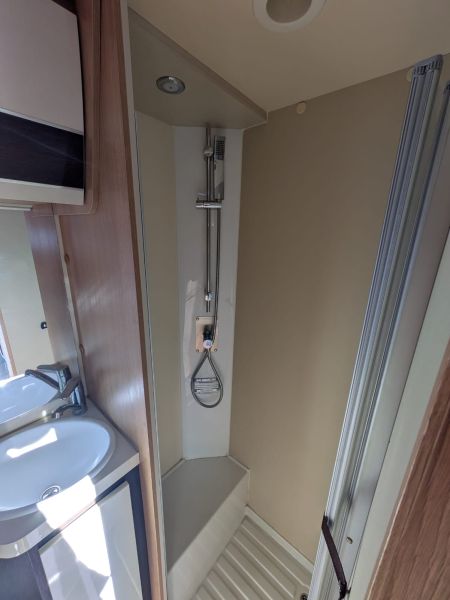 En venta Ford McLouis Glamys 222 *OFERTA FEBRERO* Blanco 2023 Málaga foto 11