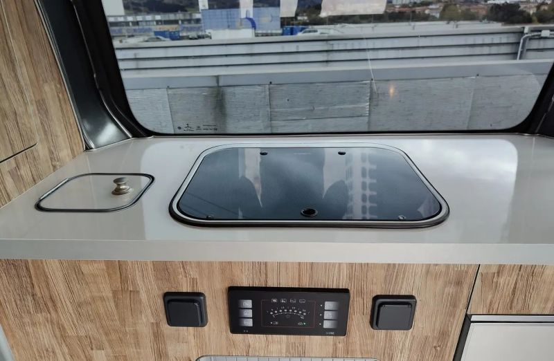 En venta Opel Vivaro Gris 2020 Vizcaya foto 5