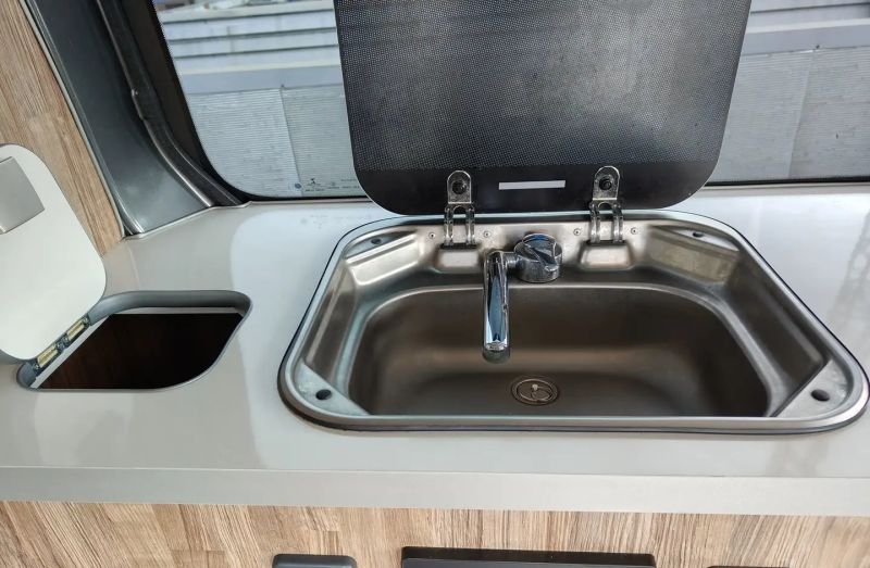 En venta Opel Vivaro Gris 2020 Vizcaya foto 6