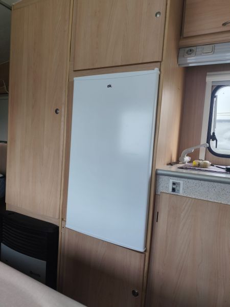 En venta Adria Ace Champs Blanco 2005 Barcelona foto 4