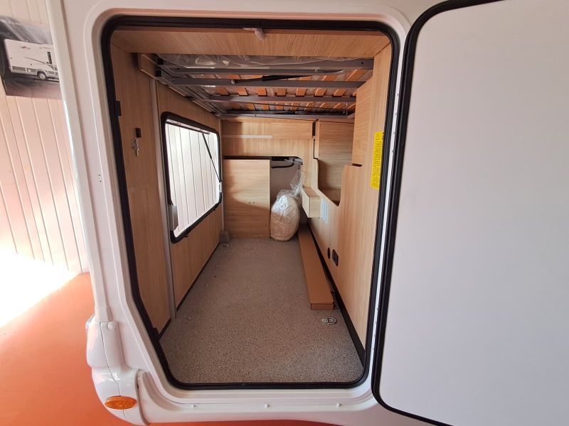 En venta Challenger Challenger Fiat Ducato 318 Ultimate Edition Automatic Blanco 2026 Barcelona foto 4
