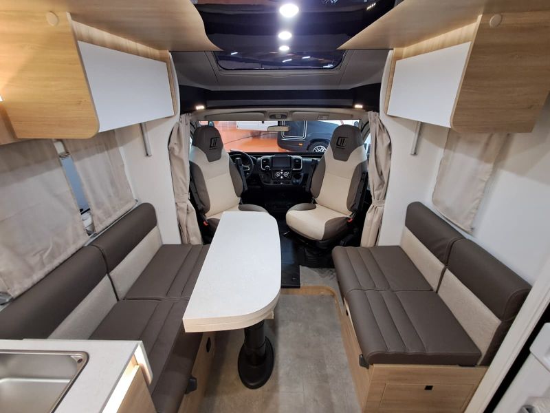 En venta Challenger Challenger Fiat Ducato 318 Ultimate Edition Automatic Blanco 2026 Barcelona foto 11