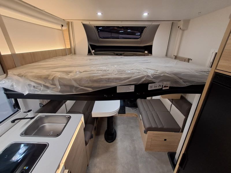 En venta Challenger Challenger Fiat Ducato 318 Ultimate Edition Automatic Blanco 2026 Barcelona foto 13