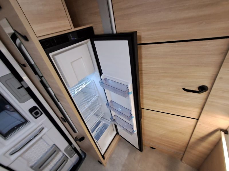 En venta Challenger Challenger Fiat Ducato 318 Ultimate Edition Automatic Blanco 2026 Barcelona foto 16