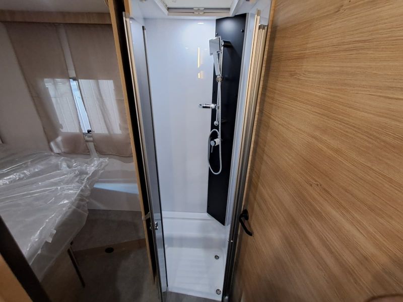 En venta Challenger Challenger Fiat Ducato 318 Ultimate Edition Automatic Blanco 2026 Barcelona foto 19