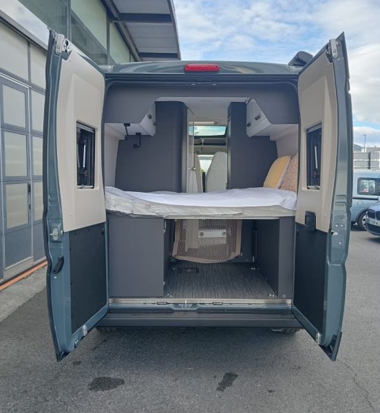 En venta McLouis Menfys S-Line3 Gris 2026 Guipúzcoa foto 2