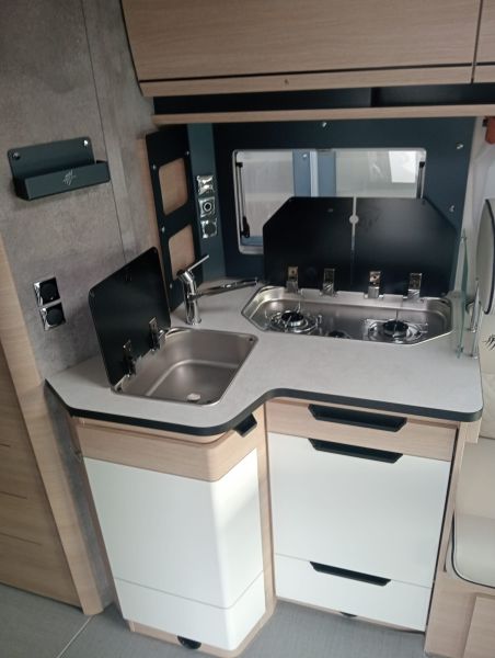 En venta Rapido 8066DF Blanco 2025 Guipúzcoa foto 4