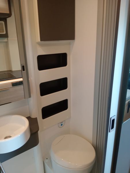 En venta Dreamer Camper Five Blanco 2025 Guipúzcoa foto 4