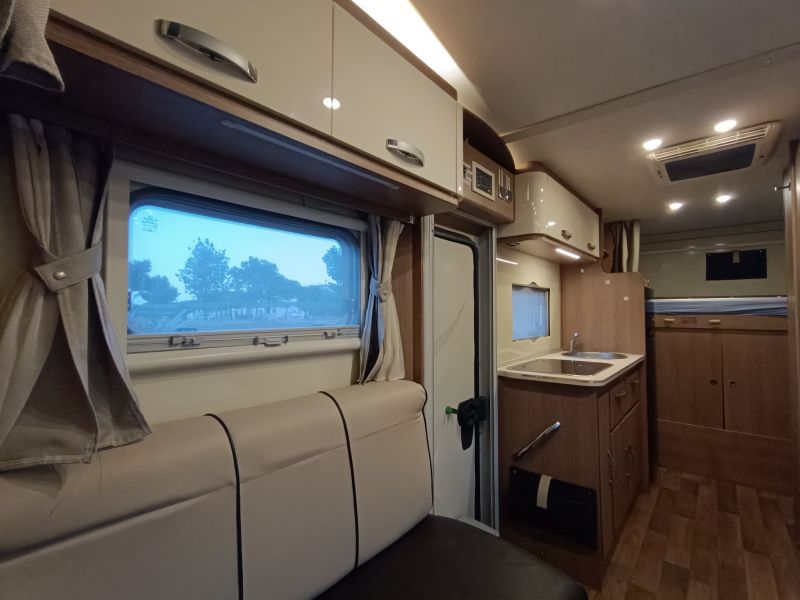 En venta McLouis Glamys 40 Blanco 2017 Barcelona foto 8