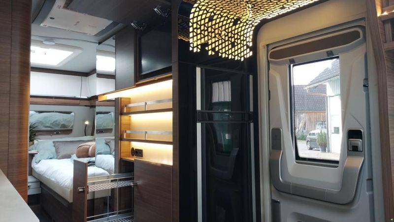 En venta Tabbert Puccini 550 E 2,5 (2022) Blanco 2022 Valencia foto 7