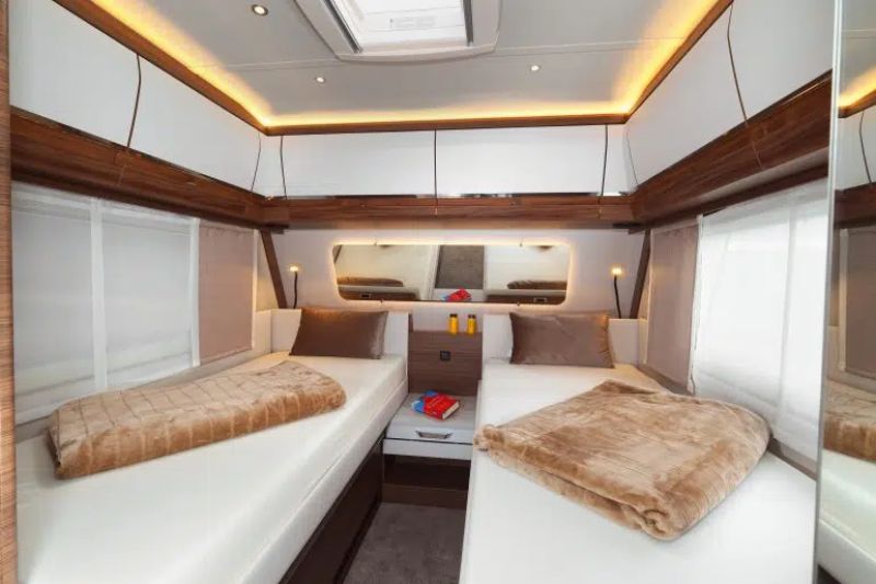 En venta Tabbert Puccini 550 E 2,5 (2022) Blanco 2022 Valencia foto 12