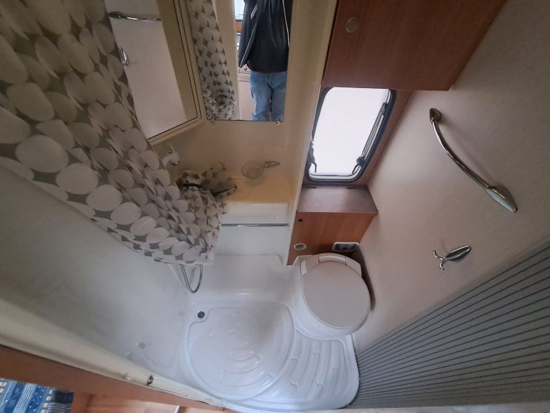 En venta Challenger Challenger Ford Transit Genesis 42 Oferta Stocks Blanco 2010 Barcelona foto 9