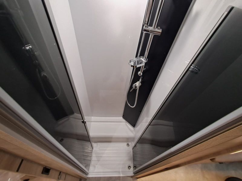 En venta Challenger Challenger Fiat 317 Ultimate Edition Automatic Blanco 2026 Barcelona foto 19