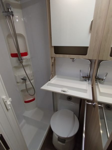 En venta Ilusion 590 XMK Blanco 2025 Teruel foto 7