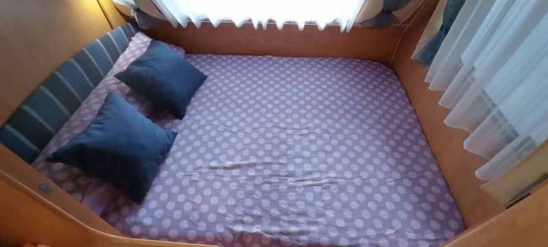 En venta Caravelair Ambiance 400, 20 aniversario  Blanco 2006 Jaén foto 17