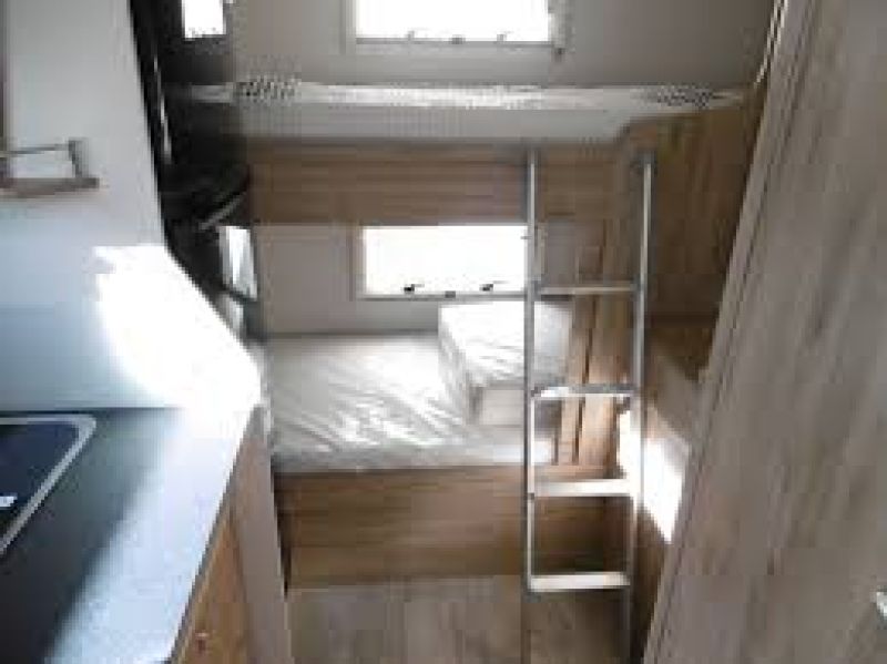 En venta Pilote Essentiel 696 Blanco 2019 Barcelona foto 5