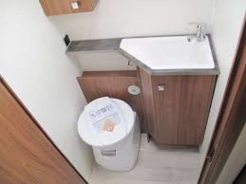 En venta Pilote Essentiel 696 Blanco 2019 Barcelona foto 6