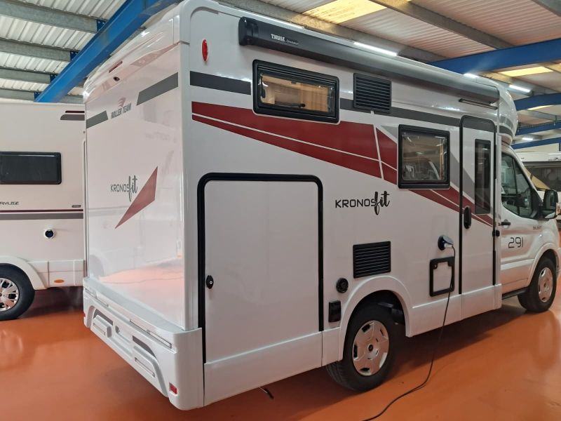 En venta Roller Team Roller Team Ford Kronos Fit 291 TL 165 CV Selekt Open Air Blanco 2026 Barcelona foto 19