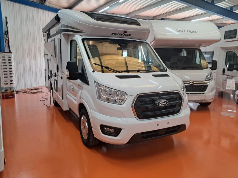 En venta Roller Team Roller Team Ford Kronos Fit 291 TL 165 CV Selekt Open Air Blanco 2026 Barcelona foto 20