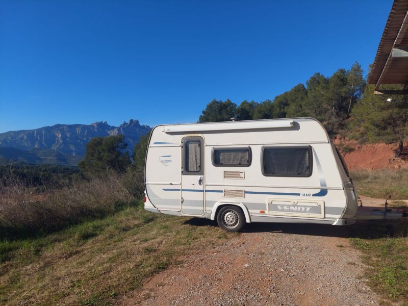 En venta Fendt SAPHIR 410 QK Blanco 2012 Barcelona foto 2