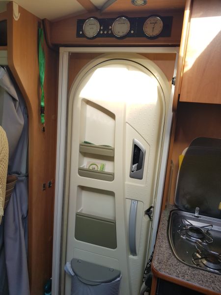 En venta Dethleffs Globebus T15 Blanco 2012 Álava foto 4