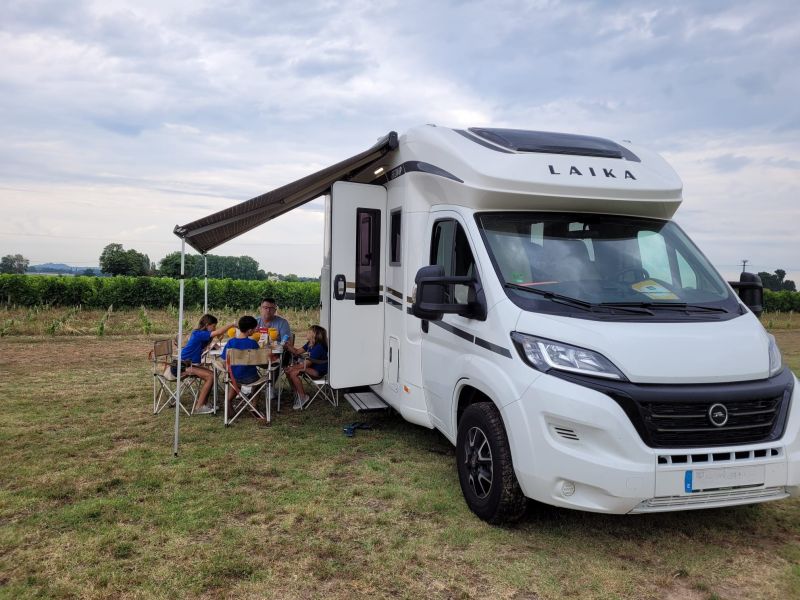 En venta Laika Ecovip 3019 Blanco 2022 Alicante foto 3