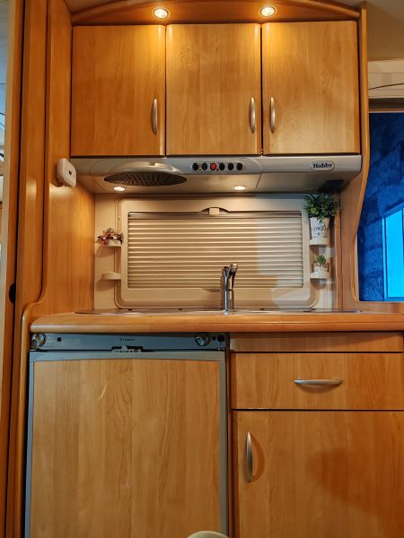 En venta Hobby 410 sfe excellent Blanco 2006 Ourense foto 3