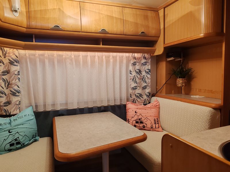 En venta Hobby 410 sfe excellent Blanco 2006 Ourense foto 6