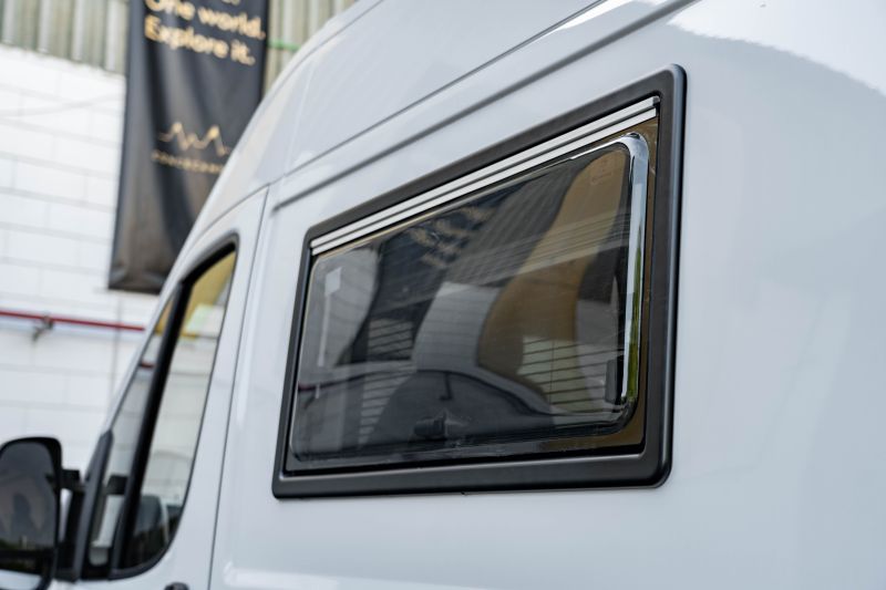 En venta Peugot Boxer L3H2 Camper Blanco 2024 Sevilla foto 6