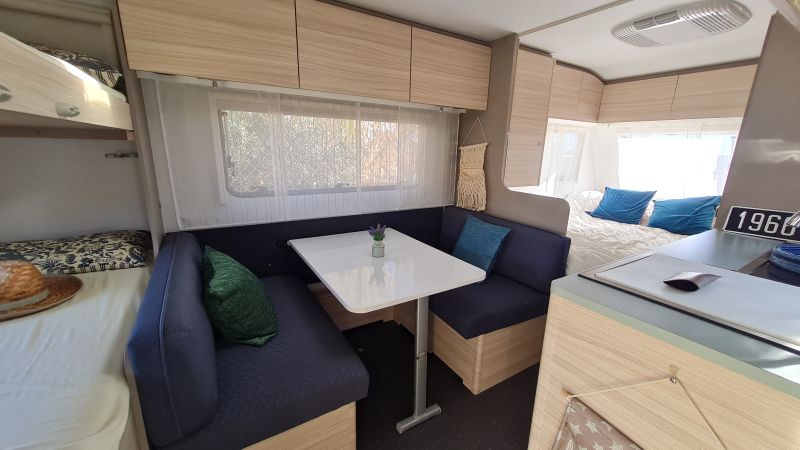En venta Adria  Altea 472 PK (2021) FULL EQUIP Blanco 2021 Barcelona foto 2
