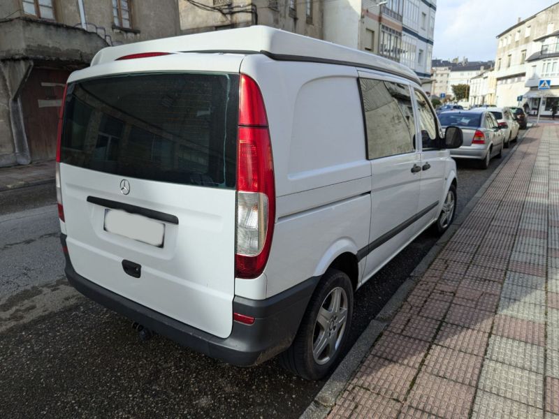 En venta Mercedes-Benz Vito Blanco 2005 Lugo foto 11