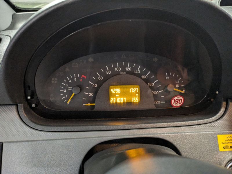 En venta Mercedes-Benz Vito Blanco 2005 Lugo foto 18