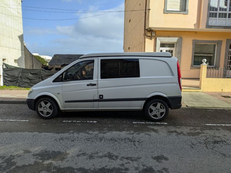 En venta Mercedes-Benz Vito Blanco 2005 Lugo foto 20