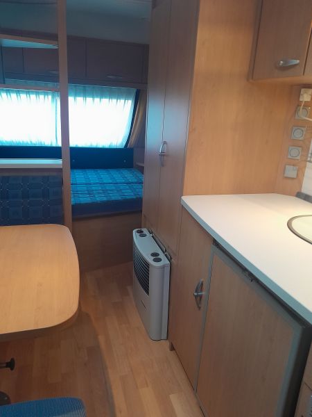 En venta Knaus Sudwind 550 Blanco 2009 Barcelona foto 2