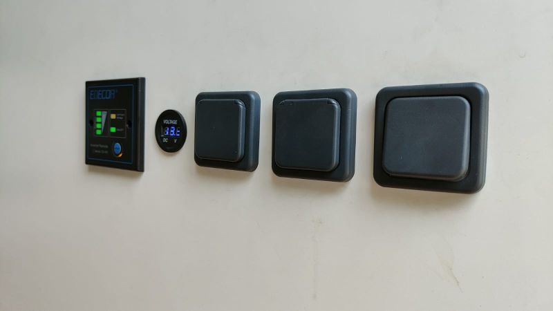 En venta Ford TRANSIT 350  H3 L3  TRENF 2.0 170 Rojo 2017 Tarragona foto 13