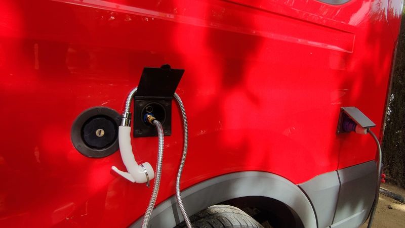 En venta Ford TRANSIT 350  H3 L3  TRENF 2.0 170 Rojo 2017 Tarragona foto 16