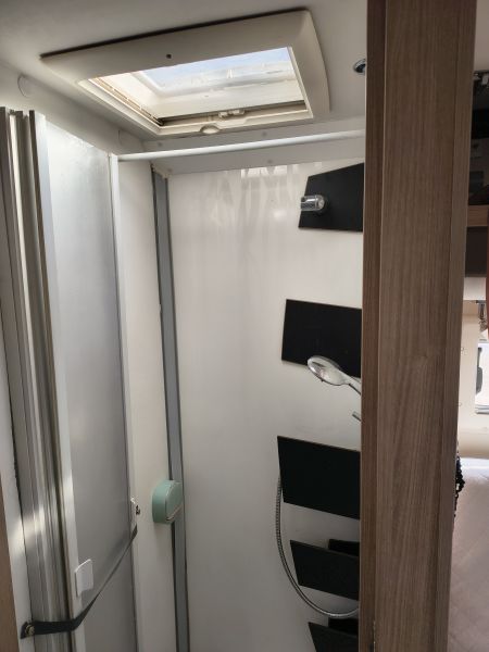 En venta Itineo RC740 Blanco 2021 Castellón foto 9