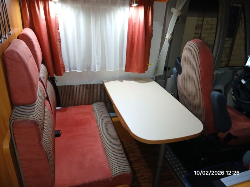 En venta Hymer / Eriba / Hymercar ex562 silverline Gris 2011 Madrid foto 13