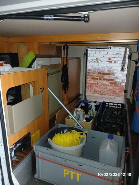 En venta Hymer / Eriba / Hymercar ex562 silverline Gris 2011 Madrid foto 16