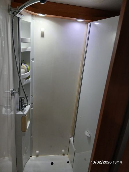 En venta Hymer / Eriba / Hymercar ex562 silverline Gris 2011 Madrid foto 19