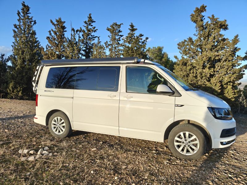 En venta Volkswagen BEACH 150 CV DSG  Blanco 2018 Lleida foto 4