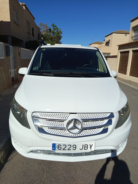 En venta Mercedes-Benz Vito Camperizada Blanco 2014 Murcia foto 10
