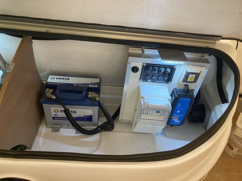 En venta Caretta Uncle Blanco 2024 Toledo foto 14