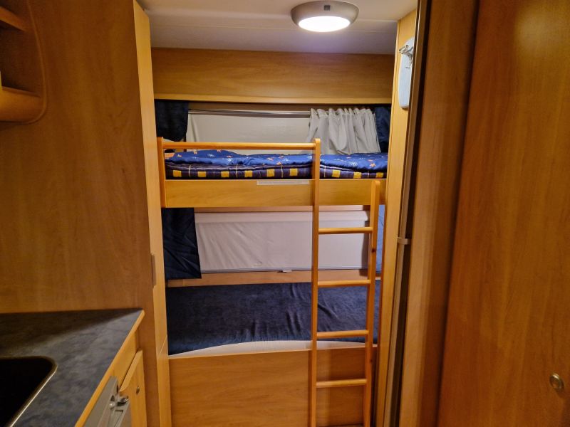 En venta Sunroller Queen 495 Gris 2003 Huesca foto 4