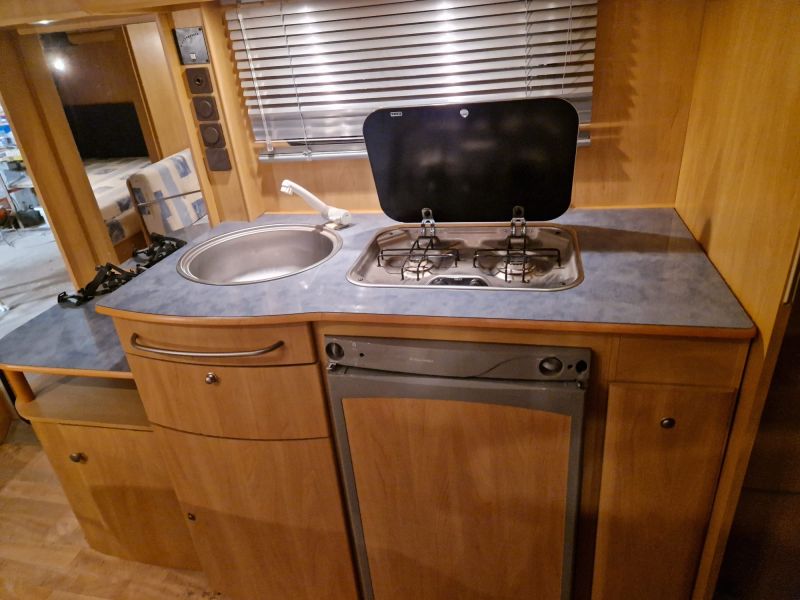 En venta Sunroller Queen 495 Gris 2003 Huesca foto 5