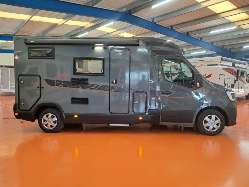 En venta Challenger Challenger Renault Master Slim S194 Etape Edition 145 Last Call Gris 2026 Barcelona foto 6